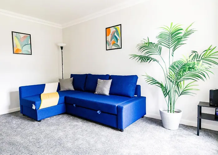 Hylton House - Spacious Home, Private Parking, Nxt To Nissan, A19, Crownworks & Stadium Of Light, Garden