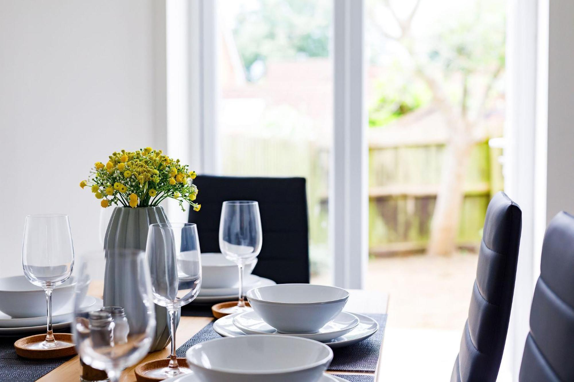 Hylton House - Spacious Home, Private Parking, Nxt To Nissan, A19, Crownworks & Stadium Of Light, Garden