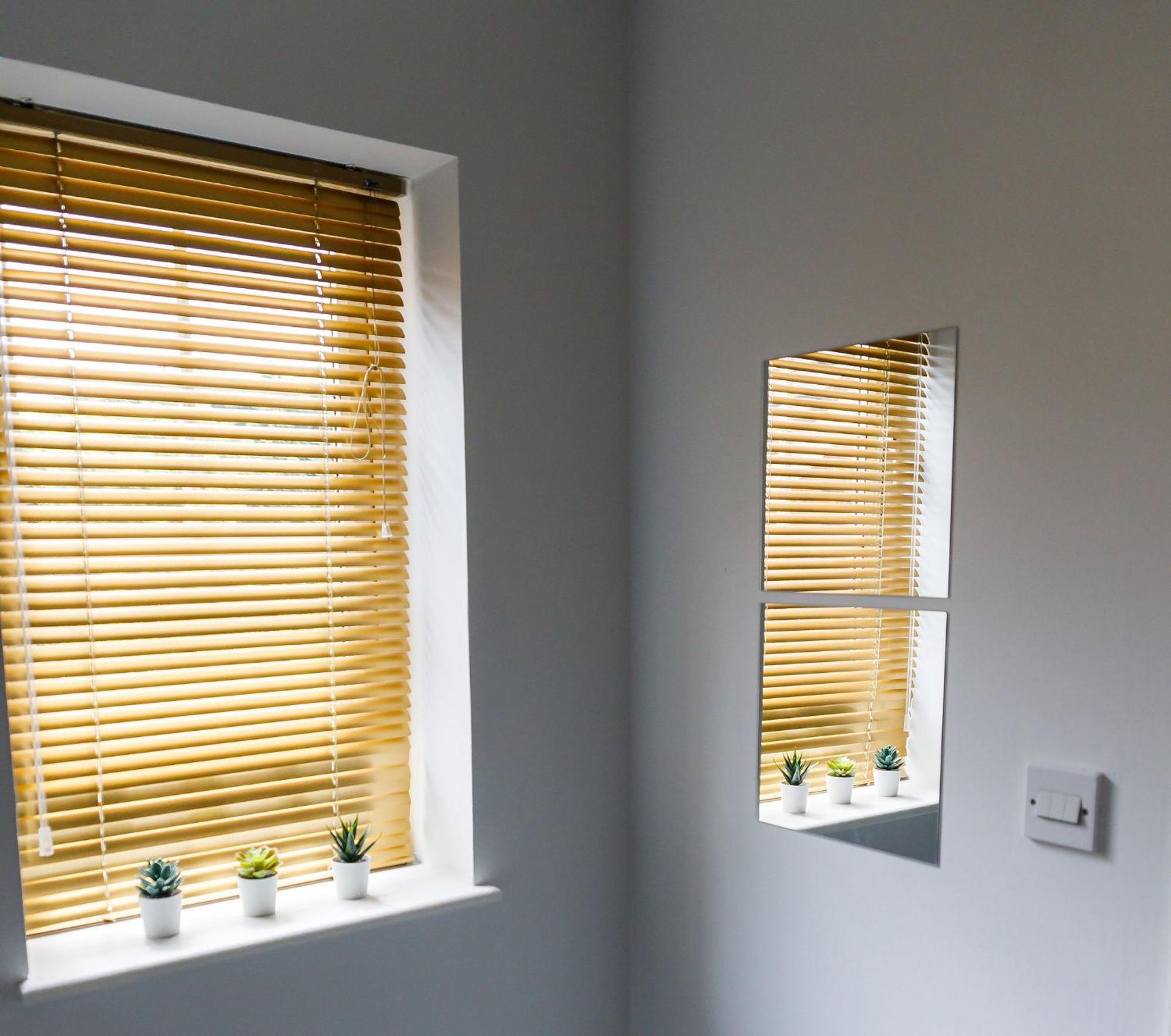Hylton House - Spacious Home, Private Parking, Nxt To Nissan, A19, Crownworks & Stadium Of Light, Garden *